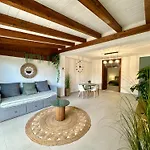 Casa Manzella *